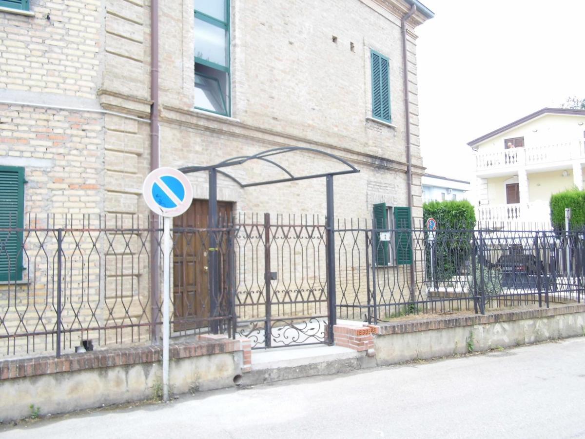 Bed and Breakfast A Casa Di Nelly Tortoreto Exterior foto